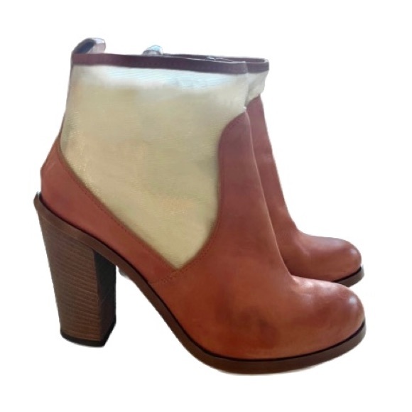 MM6 Maison Martin Margiela Tan and Mesh Ankle Boots - Picture 3 of 13
